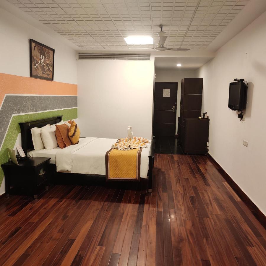 Vedic Village Sriperumbudur Formerly Known As Citrus Hotel Exteriör bild